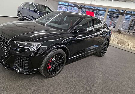 Audi RS Q3 2.5 TFSI quattro