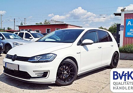 VW Golf Volkswagen e-, GARANTIE, TÜV NEU, WÄRMEPUMPE, INKL. BAT