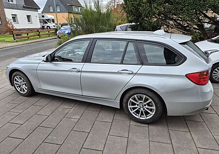 BMW 320i 320 Touring, abn. AHK