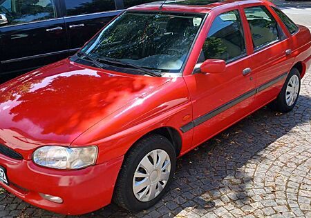 Ford Escort 16V Classic