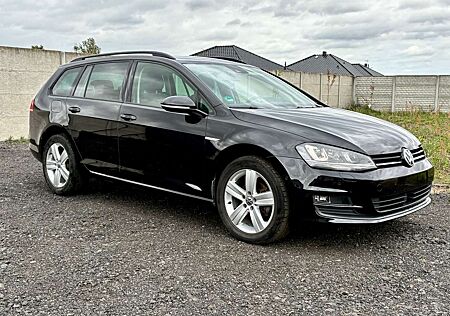 VW Golf Variant Volkswagen Cup BMT, DSG, BI Xenon, AHK, Navi, NSW, 8x Alus
