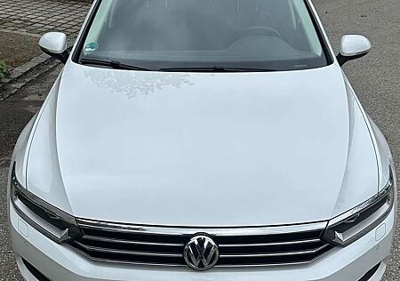 VW Passat Variant Volkswagen 2.0 TSI (BlueMotion Technology) DSG