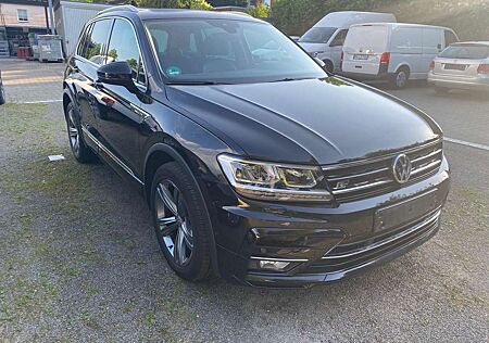 VW Tiguan Volkswagen 1.4 TSI DSG 4MOTION HL R-Line Leder AHK