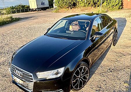 Audi A4 2.0 TDI S tronic sport