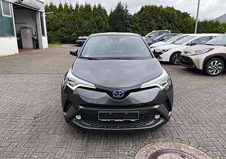 Toyota C-HR Hybrid Team Deutschland