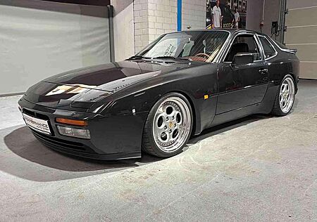 Porsche 944 Turbo Leder 18" Museumszustand