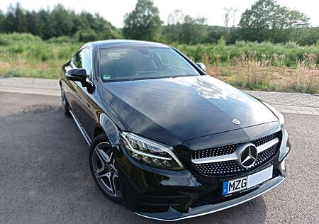 Mercedes-Benz C 180 Coupe AMG Line