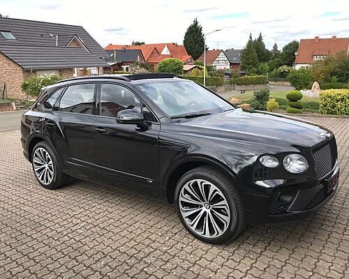 Bentley Bentayga Bentayga V8 TAUSCH / INZAHLUNGNAHME NP 280.000,- Euro VOLLAUSTATTUNG BLACKLINE FIRST EDITION