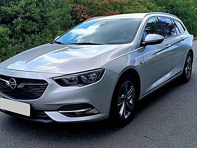 Opel Insignia Insignia B Sports Tourer 2.0 Diesel 4x4, AHK, Elegance