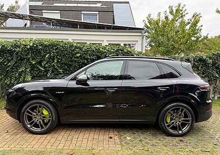 Porsche Cayenne E-Hybrid Tiptronic S