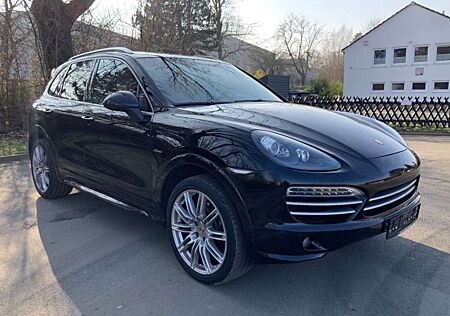 Porsche Cayenne Platinum Edition*PANO*LUFT*KAMERA*S-HEFT