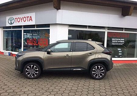 Toyota Yaris Cross Team D + Smart-Conn. + Winterpaket
