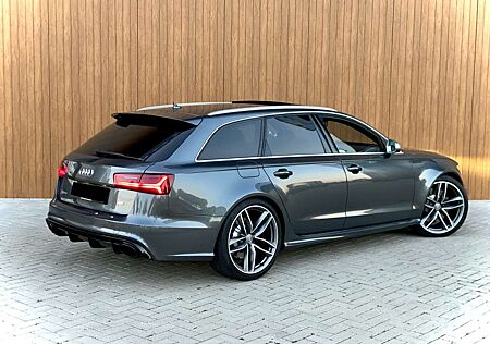 Audi RS6 Avant