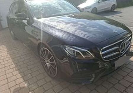 Mercedes-Benz E 200 E 200d-T-AMG-9G-Beige-Burmester-AHK-20Zoll-Night-P