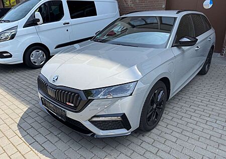 Skoda Octavia Combi RS iV