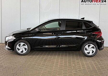 Hyundai i20 E-Motion 1.2 MPI / Sitz + Lenkradheizung Navi T...
