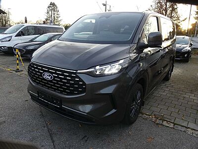 Ford Tourneo Custom 320 L1 Custom Titanium * 4x4 * Automatik *