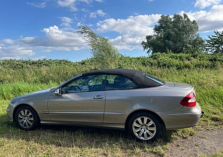 Mercedes-Benz CLK 200 Kompressor (209.442)