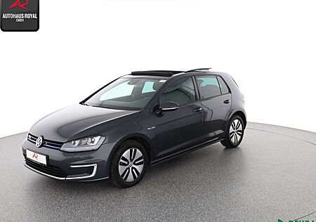 VW Golf Volkswagen 1.4 GTE HYBRID PANORAMA,ACC,CARPLAY,ALARM