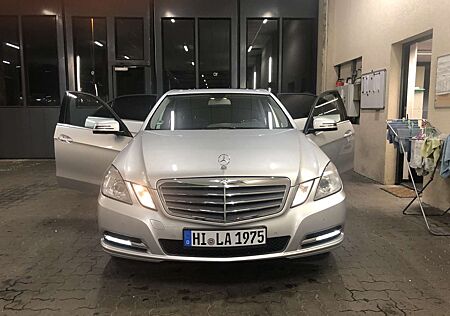 Mercedes-Benz 220 Limousine 7-tronic