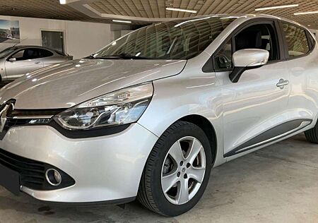 Renault Clio *1.HAND*AUTOMATIK*PDC HINTEN*NAVI*SHZ