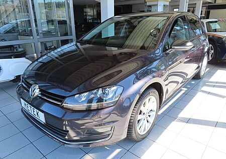 VW Golf Volkswagen VII Lim. Lounge 1.4 TSI KLIMAAUT. XENON