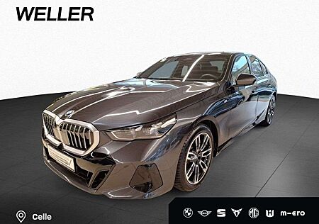 BMW 520 d Limousine M Sport DA+ ACC AHK RFK HUD Ha/Ka