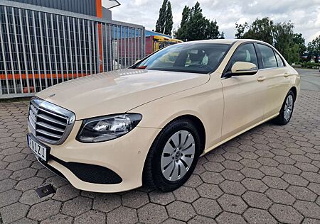 Mercedes-Benz E 200 d 9G-TRONIC Automatik Euro6 Modell 2019 Kamera