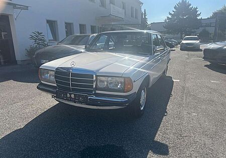 Mercedes-Benz 300 d