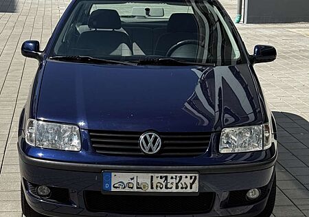 VW Polo Volkswagen 1.0 Benzin • TÜV 08/25 • 8fach bereift