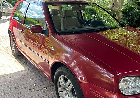 VW Golf Volkswagen 1.6 Automatik Highline