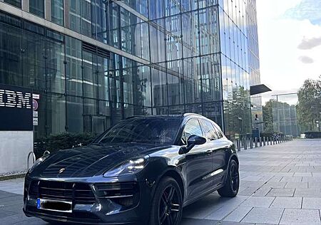 Porsche Macan GTS PDK