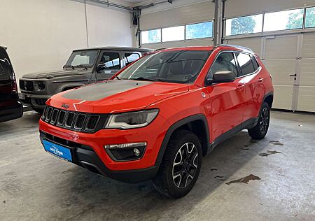 Jeep Compass 2.0 MultiJet Trailhawk*Allrad*Bi-Xenon*ACC*R-KAM*