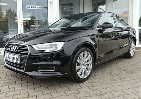 Audi A3 Limousine 35 TFSI design Sitzheizung, Blueto