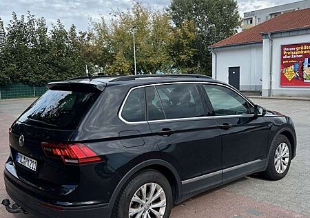 VW Tiguan Volkswagen 2.0 TDI SCR DSG