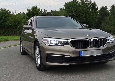 BMW 520d 520 Touring Aut. Luxury Line