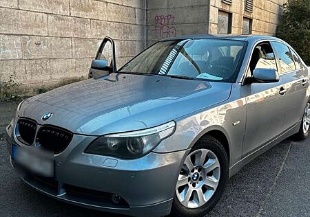 BMW 520 5er benziner 6 Zylinder tüv neu