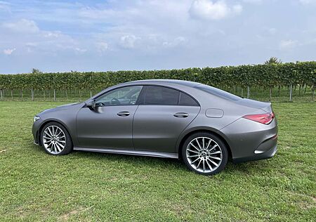 Mercedes-Benz CLA 250 7G-DCT AMG Line