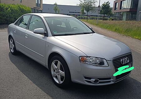 Audi A4 1.6