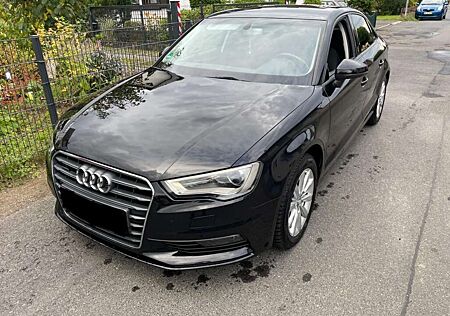 Audi A3 2.0 TDI Limousine (clean diesel) Ambiente