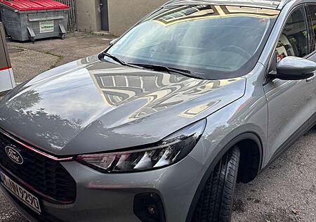 Ford Kuga 1.5 EcoBoost TITANIUM