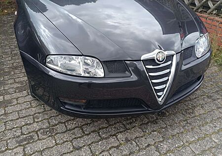 Alfa Romeo GT 2.0 JTS Distinctive