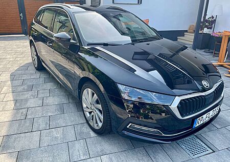 Skoda Octavia Combi 1.4 TSI iV DSG Style