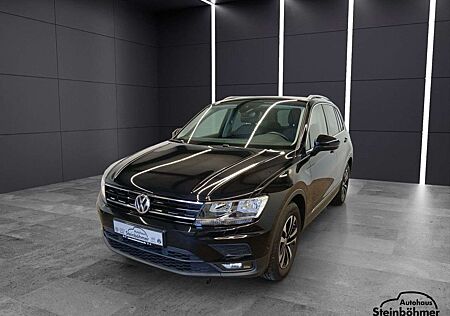 VW Tiguan Volkswagen United 1.5TSI AHK NAV Pro SHZ ACC RrearView