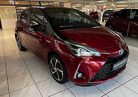 Toyota Yaris Hybrid Style Selection