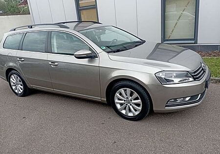 VW Passat Variant Volkswagen Diesel 2.0 Blue TDI DSG SCR Comfort