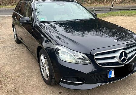 Mercedes-Benz E 220 Avantgarde, BlueEfficiency, 9G Tronic