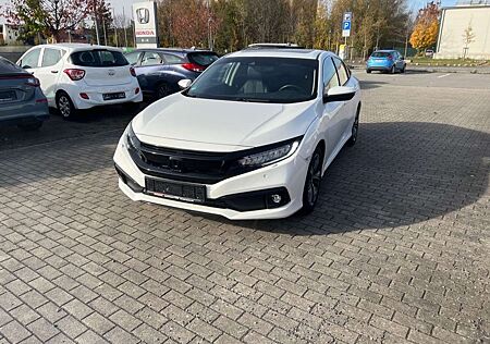 Honda Civic 1.5 i-VTEC Turbo Executive