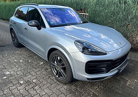 Porsche Cayenne Turbo Tiptronic