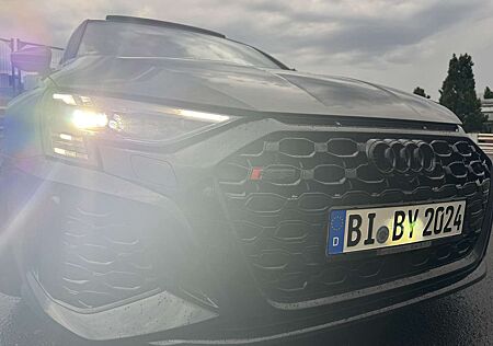 Audi RS3 TFSI Limousine quattro S tronic